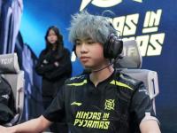 九游娱乐-Rookie连续十五场比赛得分超过逆转，日本队挑战极限！的简单介绍