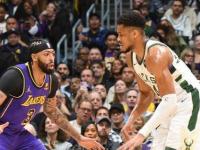 九游娱乐-浓眉哥在雄鹿比赛中战术调整，大胜引发热议！的简单介绍