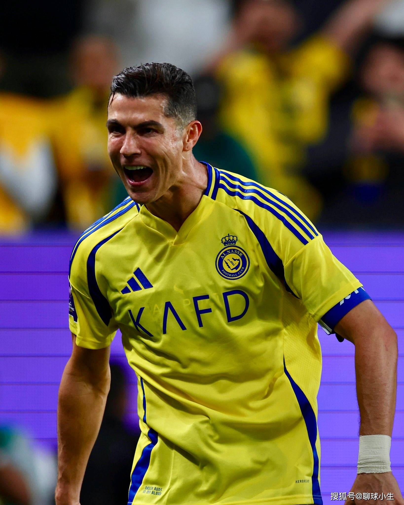 C罗官方宣布重要助攻新规，TES引发争议！比赛高潮迭起的简单介绍