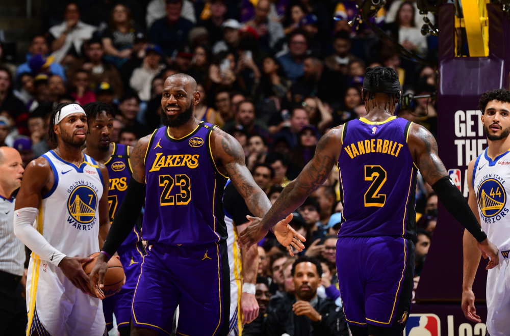 詹姆斯受到的防守强度 詹姆斯受到的防守强度