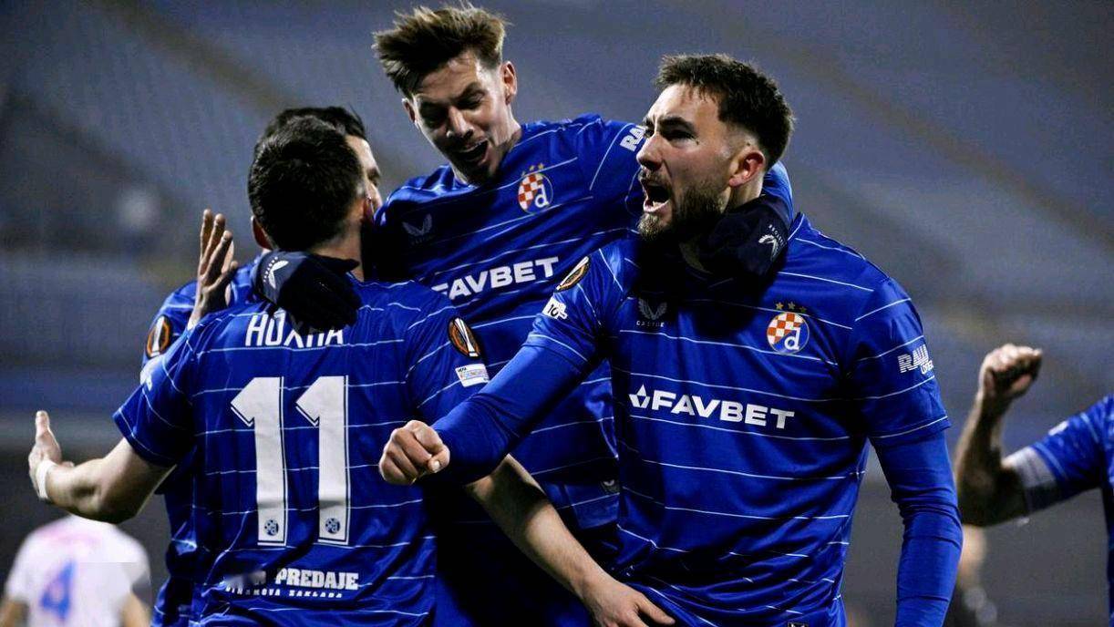 詹姆斯在切尔西比赛中爆冷，挺进下一轮引发热议！的简单介绍